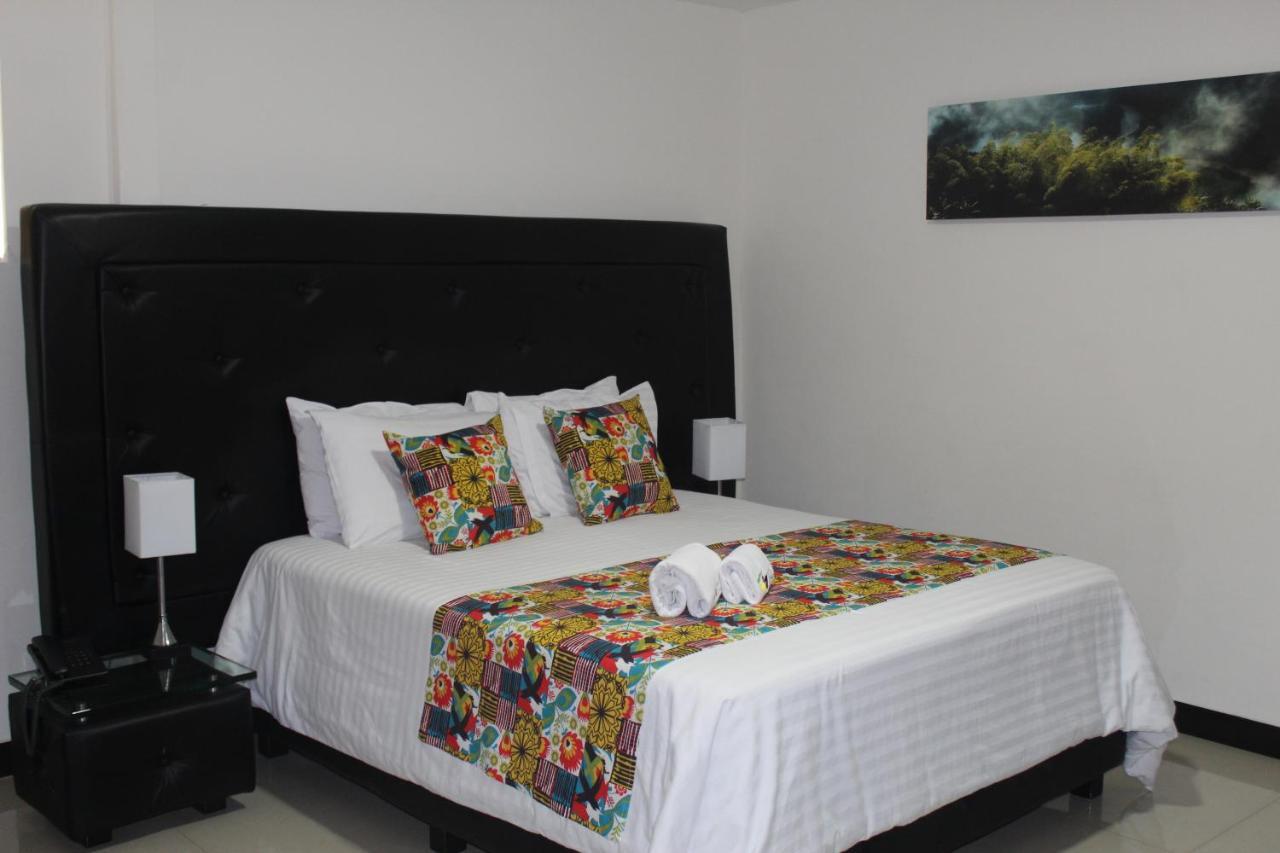 פריירה Hotel Cafeira מראה חיצוני תמונה